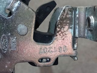 bontott FORD TRANSIT Csomagtérajtó Zárszerkezet