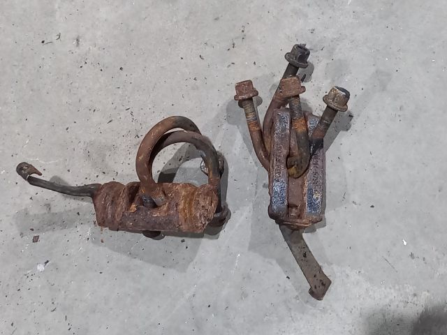 bontott FORD TRANSIT Cuppántcsavar