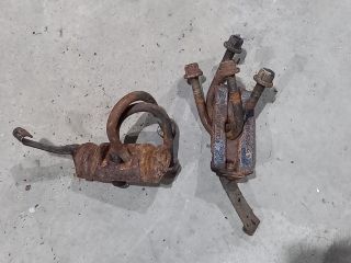 bontott FORD TRANSIT Cuppántcsavar