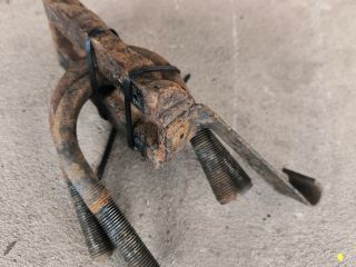 bontott FORD TRANSIT Cuppántcsavar