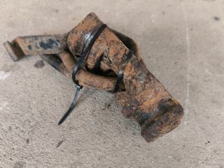 bontott FORD TRANSIT Cuppántcsavar