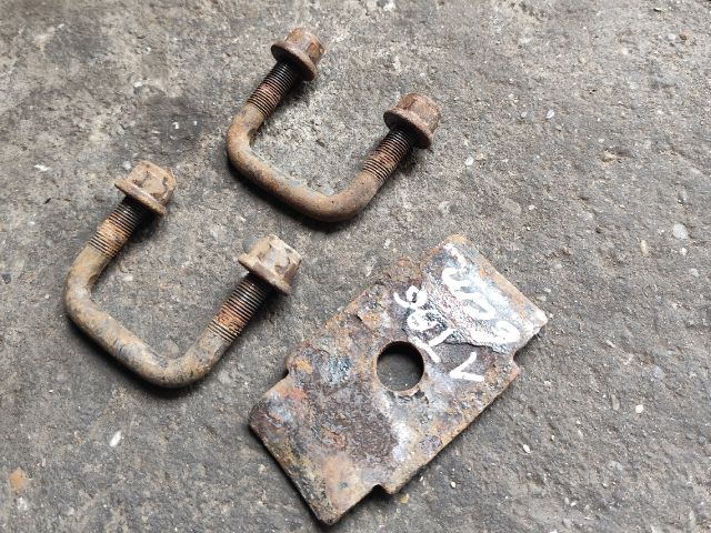 bontott FORD TRANSIT Cuppántcsavar