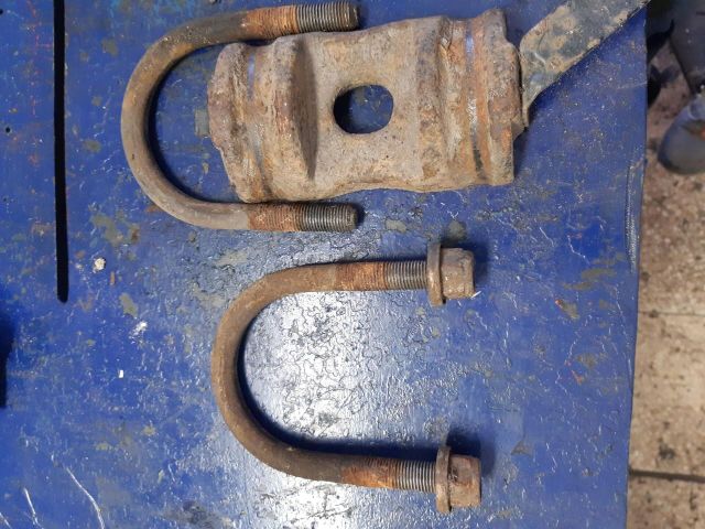 bontott FORD TRANSIT Cuppántcsavar