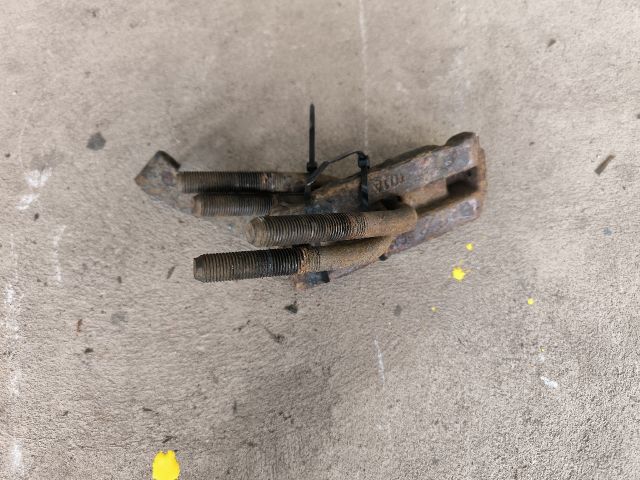 bontott FORD TRANSIT Cuppántcsavar