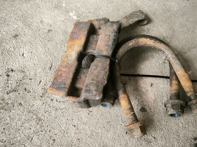 bontott FORD TRANSIT Cuppántcsavar