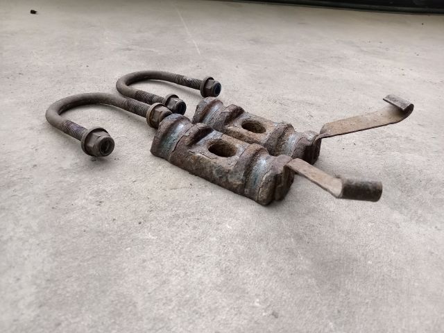 bontott FORD TRANSIT Cuppántcsavar