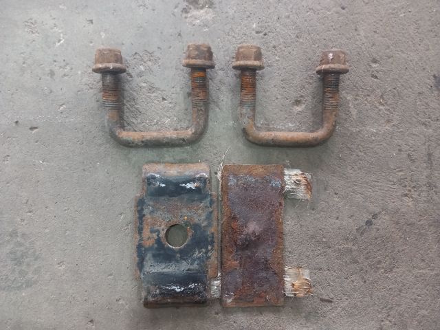 bontott FORD TRANSIT Cuppántcsavar