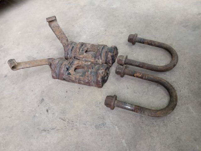 bontott FORD TRANSIT Cuppántcsavar