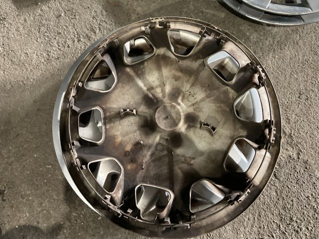 bontott FORD TRANSIT Dísztárcsa Szett