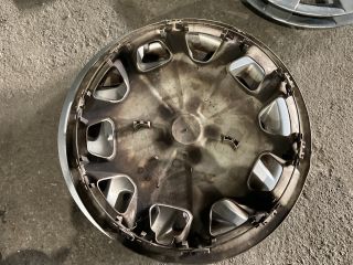 bontott FORD TRANSIT Dísztárcsa Szett