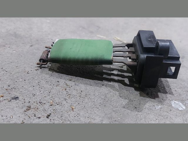 bontott FORD TRANSIT Előtét Ellenállás Fűtőmotor