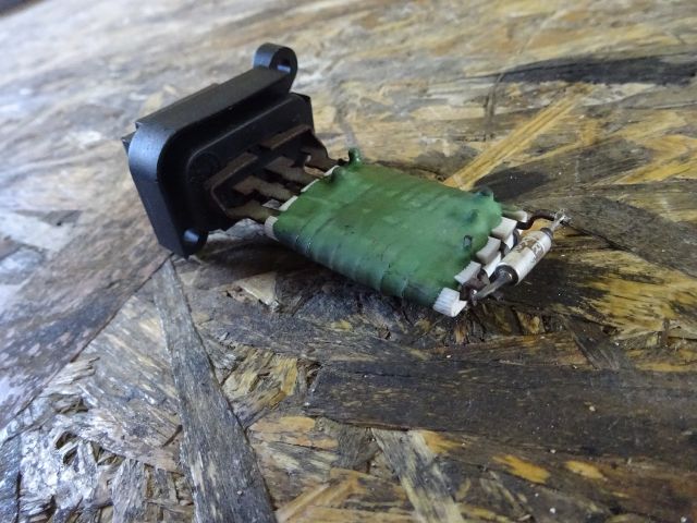 bontott FORD TRANSIT Előtét Ellenállás Fűtőmotor