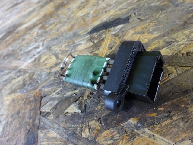 bontott FORD TRANSIT Előtét Ellenállás Fűtőmotor