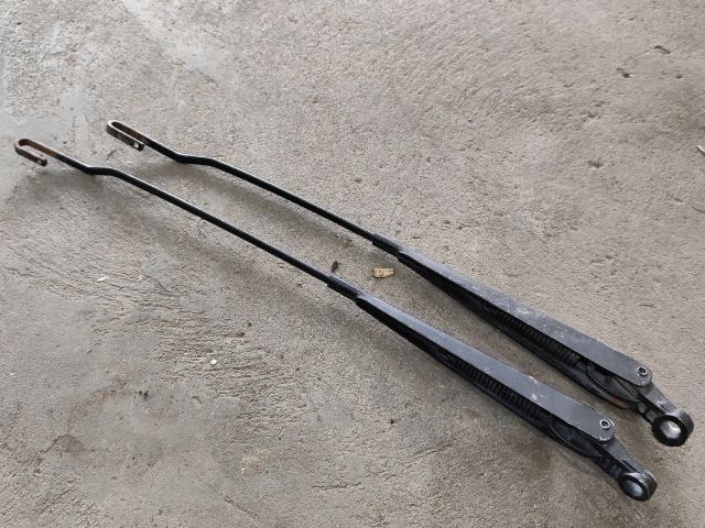 bontott FORD TRANSIT Első Ablaktörlő Kar