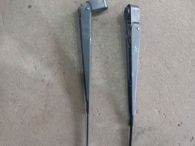 bontott FORD TRANSIT Első Ablaktörlő Kar