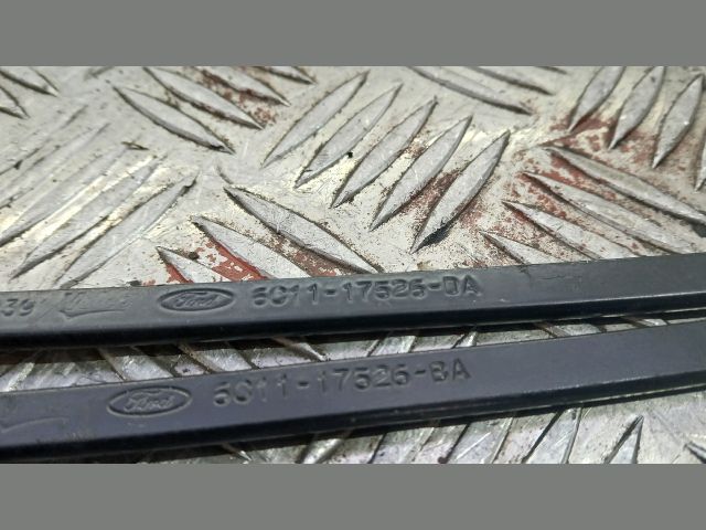 bontott FORD TRANSIT Első Ablaktörlő Kar