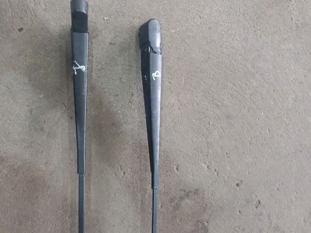 bontott FORD TRANSIT Első Ablaktörlő Kar