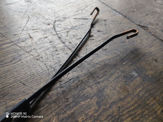 bontott FORD TRANSIT Első Ablaktörlő Kar