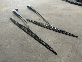 bontott FORD TRANSIT Első Ablaktörlő Kar