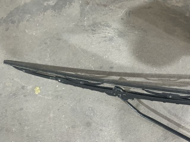 bontott FORD TRANSIT Első Ablaktörlő Kar