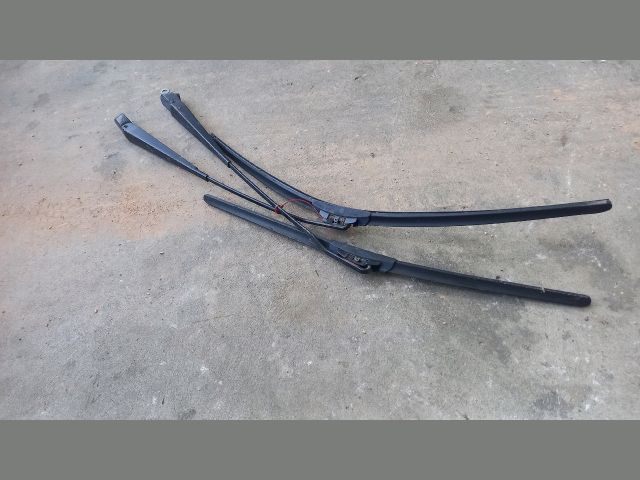 bontott FORD TRANSIT Első Ablaktörlő Kar