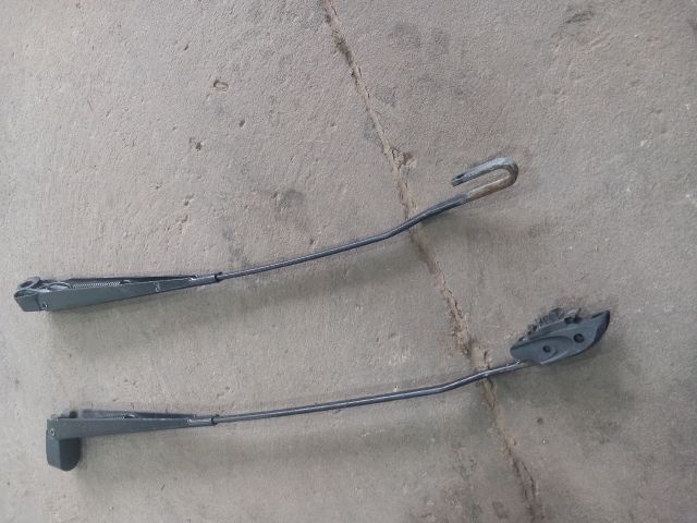 bontott FORD TRANSIT Első Ablaktörlő Kar