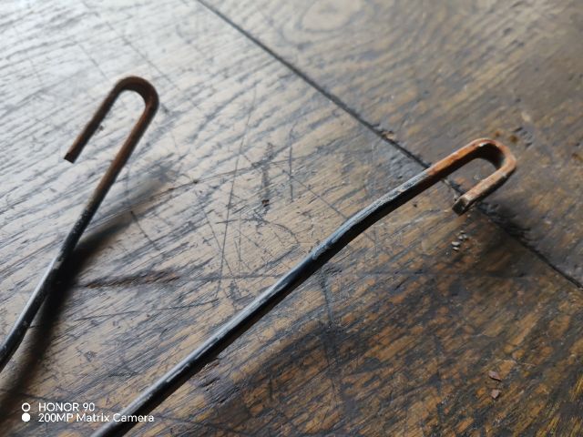 bontott FORD TRANSIT Első Ablaktörlő Kar