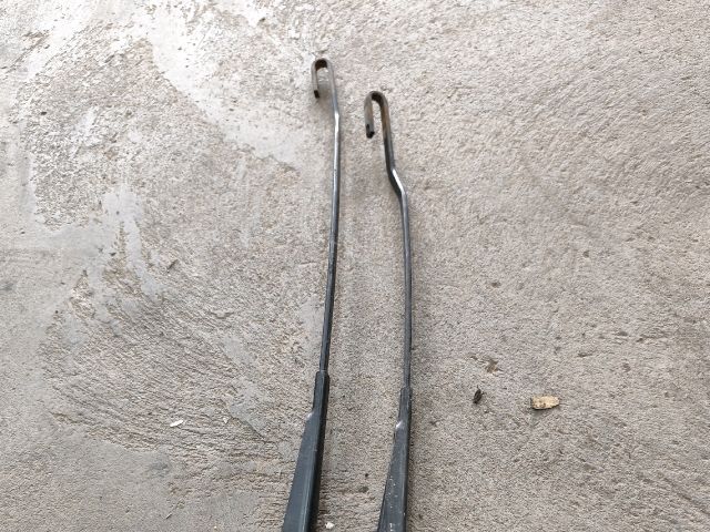 bontott FORD TRANSIT Első Ablaktörlő Kar