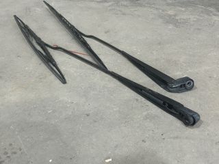 bontott FORD TRANSIT Első Ablaktörlő Kar