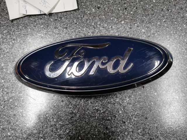 bontott FORD TRANSIT Első Embléma