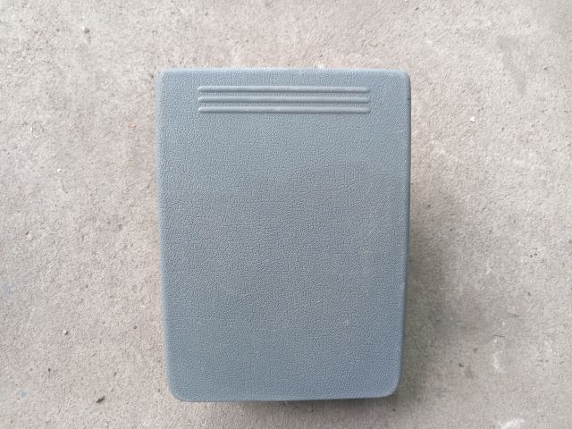 bontott FORD TRANSIT Első Hamutartó