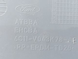 bontott FORD TRANSIT Első Hamutartó