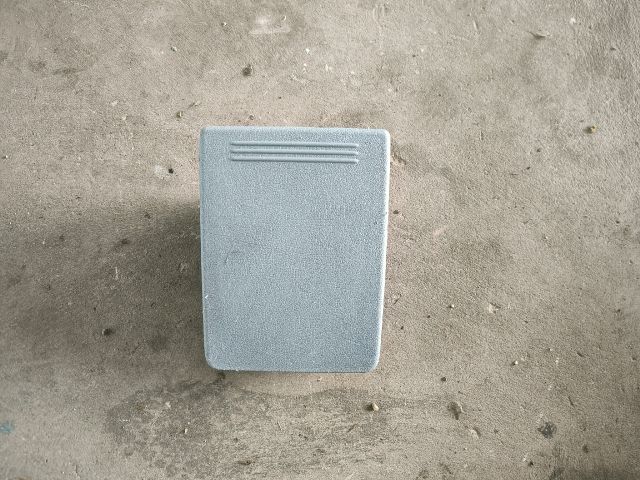 bontott FORD TRANSIT Első Hamutartó