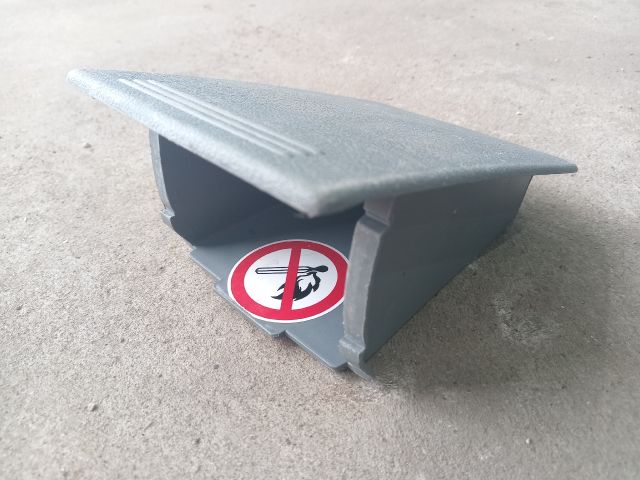 bontott FORD TRANSIT Első Hamutartó