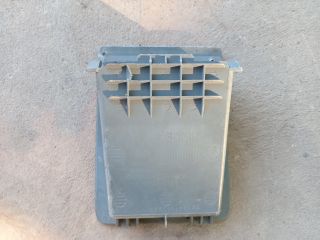 bontott FORD TRANSIT Első Hamutartó