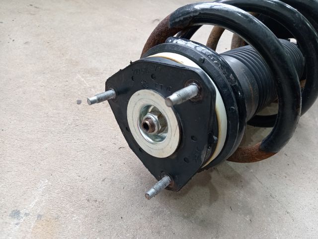 bontott FORD TRANSIT Első Lengéscsillapító (Pozíciófüggetlen)