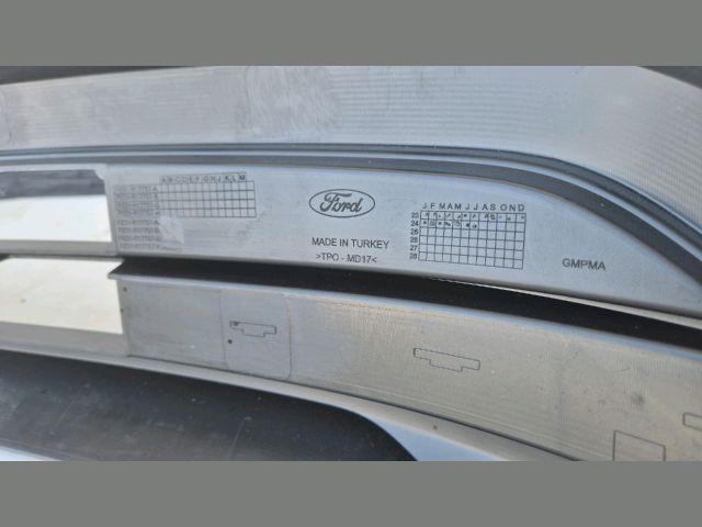 bontott FORD TRANSIT Első Lökhárító Légterelő