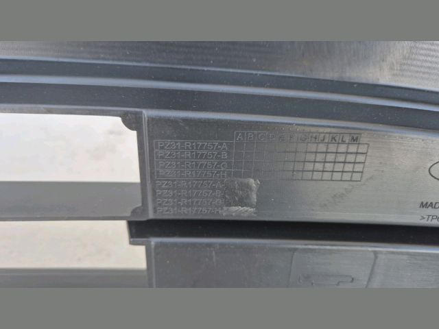 bontott FORD TRANSIT Első Lökhárító Légterelő