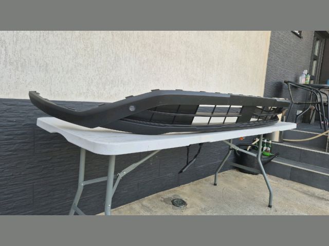 bontott FORD TRANSIT Első Lökhárító Légterelő