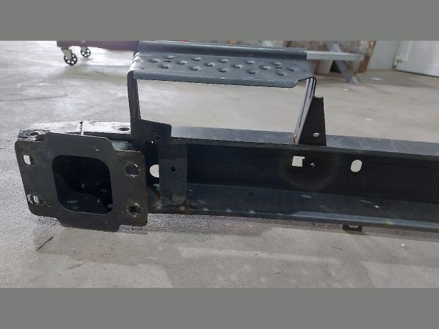 bontott FORD TRANSIT Első Lökhárító Merevítő (Fém)