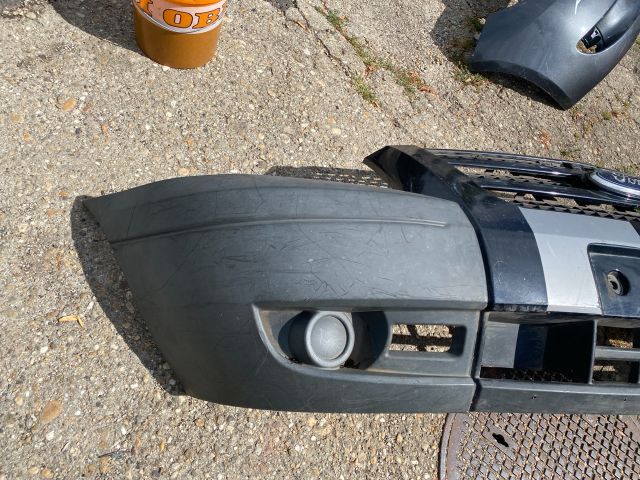 bontott FORD TRANSIT Első Lökhárító (Részeivel)