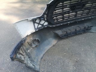 bontott FORD TRANSIT Első Lökhárító (Részeivel)