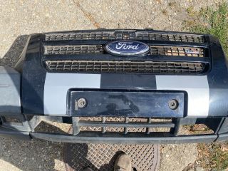 bontott FORD TRANSIT Első Lökhárító (Részeivel)