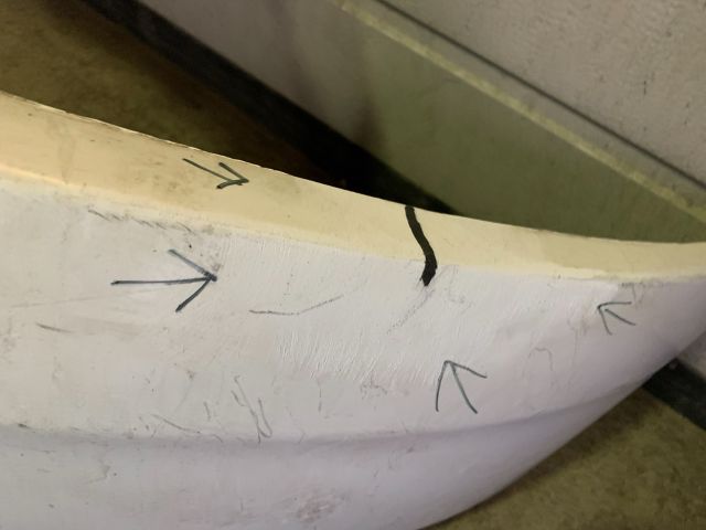 bontott FORD TRANSIT Első Lökhárító (Üresen)