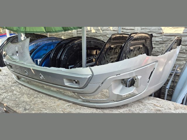 bontott FORD TRANSIT Első Lökhárító (Üresen)