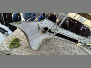 bontott FORD TRANSIT Első Lökhárító (Üresen)