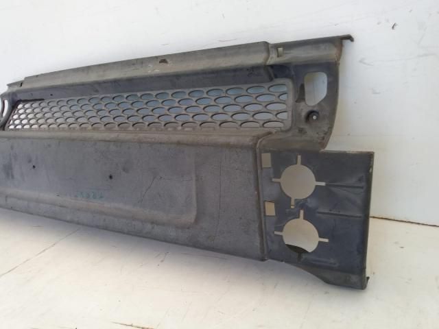 bontott FORD TRANSIT Első Lökhárító (Üresen)