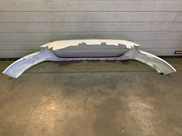 bontott FORD TRANSIT Első Lökhárító (Üresen)