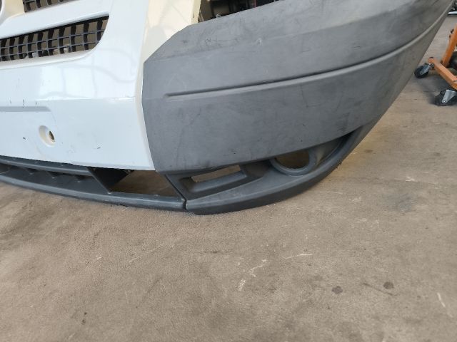 bontott FORD TRANSIT Első Lökhárító (Üresen)