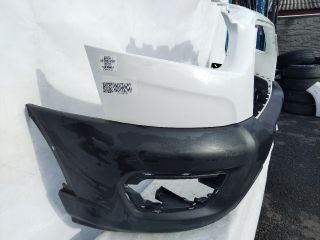 bontott FORD TRANSIT Első Lökhárító (Üresen)